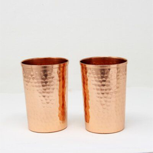 Ensemble de verres à boire en cuivre gaufré de qualité supérieure, vaisselle de luxe en métal pour Moscow Mules et bien-être par le yoga, articles en cuivre décoratifs pour la maison - Product Image 3
