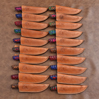 Trend Blades TB-3603 Lot de 20 couteaux en acier Damas avec manches colorés et étui en cuir pour le camping et la randonnée en plein air