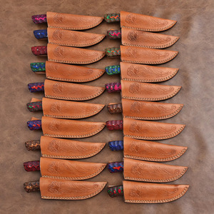 Trend Blades TB-3603 Lot de 20 couteaux en acier Damas avec manches colorés et étui en cuir pour le camping et la randonnée en plein air - Product Image 3