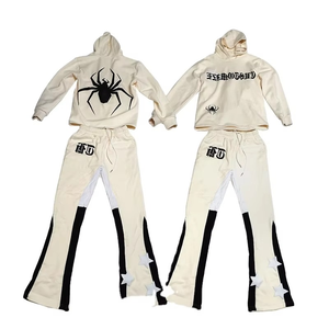 Sudadera con Capucha Clásica de Calidad Superior con Diseño de Calavera de Araña, Última Tendencia, Ajuste Holgado Personalizable, Impermeable para Invierno, Manga Larga con Contraste - Product Image 1