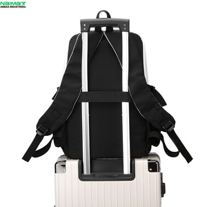Bolsa de Lona de PVC Personalizada con Logotipo, Estilo Coreano Versátil para Estudiantes, Moderna, Impermeable, de Gran Capacidad, para Viajes al Aire Libre - Product Image 4