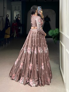 Lehenga Choli en Soie Brodé Floral Multicolore, Tissu Velours, Tenue Indienne et Pakistanaise pour Mariage, Fête et Cérémonie, Séchage Rapide - Product Image 5