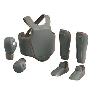 Ensemble de Taekwondo - Équipement d'entraînement en cuir pour arts martiaux, léger et confortable, personnalisable pour des séances de pratique sécurisées - Product Image 1