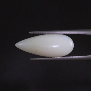 Opale naturelle blanche de qualité supérieure certifiée IGI, pierre précieuse en vrac, 4,63 carats, taille poire 21x8,5mm, taillée à la main, forme goutte d'eau, polie, couleur claire - Product Image 3