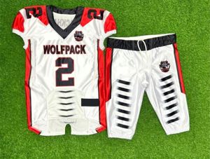Uniforme de football américain personnalisé, maillot et pantalon de qualité supérieure, fabricant de vêtements d'équipe OEM, 100% polyester, unisexe - Product Image 2