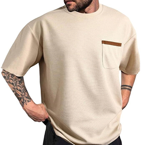 T-shirt pour homme en coton biologique de haute qualité, léger, confortable, avec poche poitrine, options personnalisées, style classique et épuré, fabricant - Product Image 1