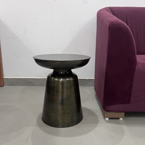 Mesa Auxiliar Redonda de Metal de Estilo Industrial Moderno, Mesa Lateral de Hierro con Acabado Antiguo para Sala de Estar y Dormitorio, Taburete y Mesa Auxiliar 2 en 1 - Product Image 2