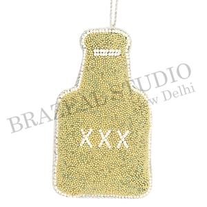 Brazeal Studio - Ornements de Noël faits main en velours et satin, écologiques, brodés de perles, personnalisés, 4 pouces (10 cm), dorés, fabriqués en usine - Product Image 1