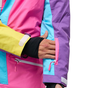 Combinaison de ski une pièce pour homme, rétro, à blocs de couleur, imperméable et isolée, avec capuche - Product Image 6
