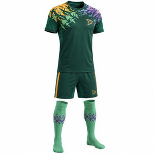Uniformes de Fútbol Personalizados de Alto Rendimiento para Hombres y Jóvenes: Conjunto de Fútbol de Poliéster Interlock Transpirable de Secado Rápido - Product Image 3
