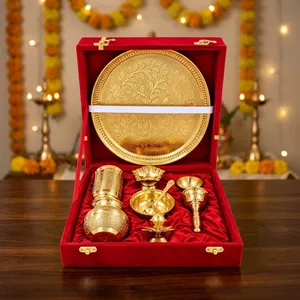 Ensemble de thali de prière en métal haut de gamme avec assiette en laiton gravée de motifs floraux, kalash, bols Diya, cuillère et accessoires de culte indiens traditionnels - Product Image 4