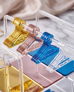 ที่แขวนต่างหูแบบแก้วดีไซน์หรูหรา รุ่น Earring Display Stand ปรับแต่งได้ สำหรับต่างหูเดี่ยว ดีไซน์ทันสมัย - Product Image 6