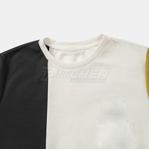 T-shirts pour hommes modernes et ajustés, avec tissu doux et extensible, et un look élégant pour un style de vie actif - Product Image 3