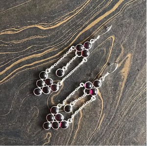 Pendientes de Plata de Ley 925 de Diseño Moderno con Racimo de Granate Rojo, Joyería Antideslustre al Mejor Precio - Product Image 2