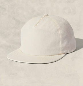 หมวกเบสบอลแบบ Snapback 6 แผง รุ่นพรีเมียม – โลโก้ปรับแต่งได้ – หมวกกีฬาแบบเรียบสำหรับวิ่งและกอล์ฟ - Product Image 6