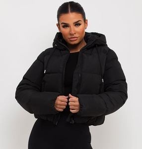 Chaqueta Acolchada para Mujer al por Mayor, Personalizada, Informal, para Exteriores, Resistente al Viento, con Cierre de Cremallera y Bolsillos Laterales, Abrigo Premium para Invierno - Product Image 1