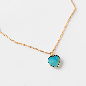 Collar con Colgante de Corazón de Turquesa Natural, Chapado en Oro de 14K, Bisel de Latón, Cadena de Eslabones con Circonitas Hecha a Mano, Moderno para Mujer - Product Image 1