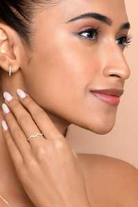 Round Lab Grown Diamond Wavy Curved Stackable <b>Rings</b> Dainty Anniversary Matching <b>Rings</b> Factory Price Wholesale 14k 18k Solid Gold - Product Image 4