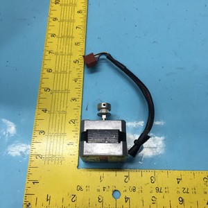 มอเตอร์สเต็ปเปอร์ VEXTA รุ่น PX243-01AA-C4, PX24301AAC4 - อุปกรณ์และอะไหล่เซมิคอนดักเตอร์ระดับโลกที่เชื่อถือได้ - Product Image 5