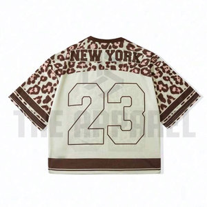 Camiseta Deportiva de Malla Tejida con Logotipo Personalizado OEM, Estilo Urbano para Hombre, Corte Regular, Hip Hop, Transpirable, de Poliéster, Venta al Por Mayor - Product Image 6