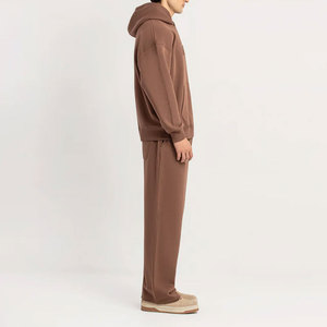 Ensemble de survêtement marron imprimé pour homme avec capuche, pantalon de survêtement long et sweat-shirt, logo en relief, taille élastique, 100 % coton, style streetwear - Product Image 2