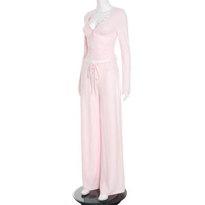 Ensemble de sport décontracté pour femme en toile, deux pièces, uni, avec soutien-gorge de yoga sans couture à bretelles réglables et pantalon taille haute effet push-up au-dessus du genou - Product Image 4
