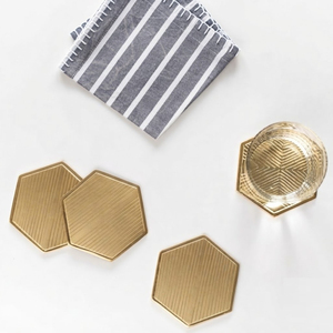 Sous-verres carrés en cuivre martelé faits à la main, lot de 4, sous-verres métalliques pour hôtel, vente en gros, avec logo personnalisé - Product Image 5