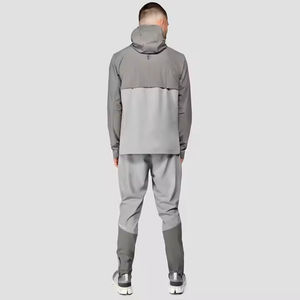 Ensemble coupe-vent à capuche pour homme, nouvelle arrivée, léger, respirant, séchage rapide, confortable, en polyester et élasthanne de haute qualité - Product Image 2