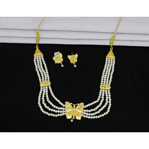Morison Designer Gold-Plated <b>Jewellery</b> <b>set</b> for Women Traditional Ethnic <b>Jewellery</b> Perfect for Weddings Parties & Festive Wear - Product Image 2