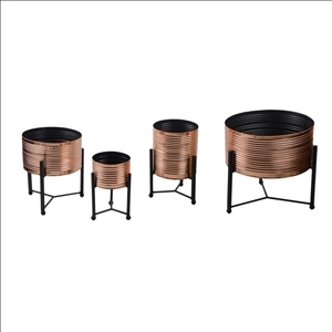 Maceta de Metal con Diseño de Flores de Colores, Ecológica, con Recubrimiento en Polvo, Marca MKI, Soporte para Plantas de Diseño Moderno - Product Image 4