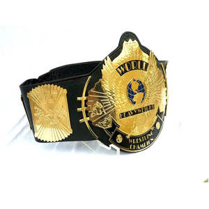 Ceintures de championnat de lutte personnalisées WWF en cuir noir véritable et plaques dorées - Product Image 2