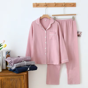 Pyjamas et peignoirs de luxe personnalisés pour femmes, vêtements de nuit tissés pour l'été et l'hiver, pour hommes et femmes - Product Image 1