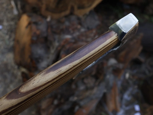 Hache de camping artisanale en acier au carbone LEGACY BLADES, manche en bois, outil de découpe industriel, fournisseur de marques privées - Product Image 2