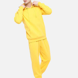 Vêtements de sport pour hommes sur mesure en gros, vêtements de jogging, sweat-shirt décontracté respirant jaune, fabriqué au Pakistan - Product Image 3