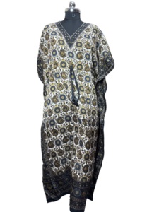 Meilleures ventes : Tenue de plage Bohème Chic en coton Dashiki à imprimé floral bleu, avec dentelle, respirante, écologique et taille à cordon de serrage - Product Image 1
