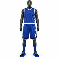 Maillot et short de basketball sublimés pour hommes, en maille respirante bleue, à faible MOQ, prix abordable, pour équipes sportives, vente en gros OEM, commande en gros