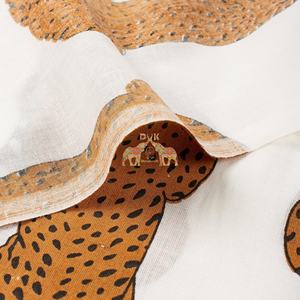 Nueva Colección de Tela de Algodón Estampada a Mano con Diseños de Animales, 100% Algodón, Diseño Moderno para Ropa Infantil - Product Image 3