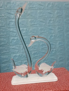 Cúpula de Vidrio Soplado a Mano con Tema de Aves, Decoración para el Hogar de Tiny Glass World of Rajasthan, para Navidad y Año Nuevo Chino - Product Image 2