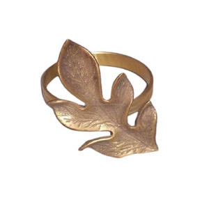 Anneaux de serviette en métal de style indien Vaisselle en laiton coulé à la main - Product Image 1