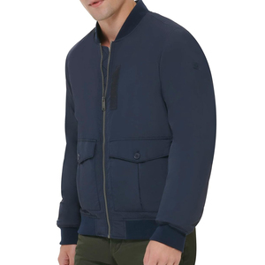 Veste bomber tendance, dernière collection, couleur unie, polyester, col montant, poches sur les manches, pour homme, avec logo personnalisé. - Product Image 3