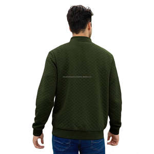 Chaqueta de Invierno para Hombre, Textura de Lujo, Mezcla de Lana, Acabado Suave, Silueta Contemporánea y Elegante - Product Image 3