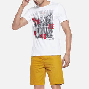 Shorts d'été pour hommes avec taille élastique et cordon de serrage, tissu écologique à séchage rapide, poches latérales et coupe décontractée confortable - Product Image 5