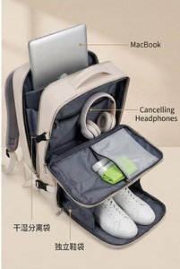 Sac à dos de voyage extensible pour hommes et femmes, grand format, approuvé pour les vols, avec compartiment pour chaussures et port USB - Product Image 4