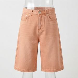 กางเกงยีนส์ขาสั้นพิมพ์ลายวินเทจพรีเมียมสั่งทำขายส่งสำหรับผู้ชาย สไตล์ลำลองแนวสตรีทแฟชั่น คุณภาพสูง - Product Image 1