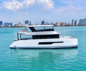 Yacht de croisière personnalisé UBI 14540 en fibre de verre/aluminium de 14,5 m, 40 passagers, moteur hors-bord sport haute vitesse 400 CV, pêche et patrouille - Product Image 2
