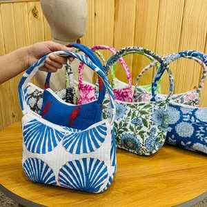 Bolso Tote de Moda a Rayas Acolchado de Algodón Ecológico, Bolso de Hombro Hecho a Mano para Mujer, Venta al por Mayor, Exportación, Proveedor Mayorista - Product Image 3