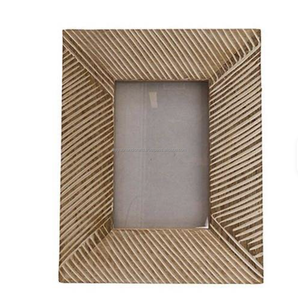 Cadre photo personnalisé en bois véritable fait à la main avec impression sérigraphique et logo personnalisé pour la décoration de la maison, du bureau et de l'hôtel en provenance d'Inde - Product Image 6