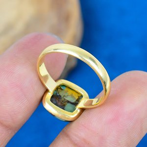Anillo de Piedra Preciosa de Turquesa Natural en Forma de Cojín, Hecho a Mano, con Baño de Oro de 18k sobre Plata de Ley 925 - Product Image 4