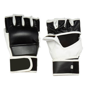 Gants de boxe et MMA demi-doigts en cuir pour hommes, personnalisables, à prix raisonnable, pour la gym en extérieur, avec poignets auto-agrippants et fonction anti-transpiration - Product Image 1