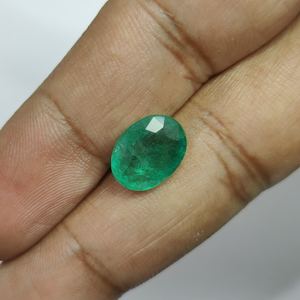 Émeraude ovale verte de 4,56 carats provenant de Zambie, pierre précieuse brute, rapport Ratti 6.25 - Product Image 5